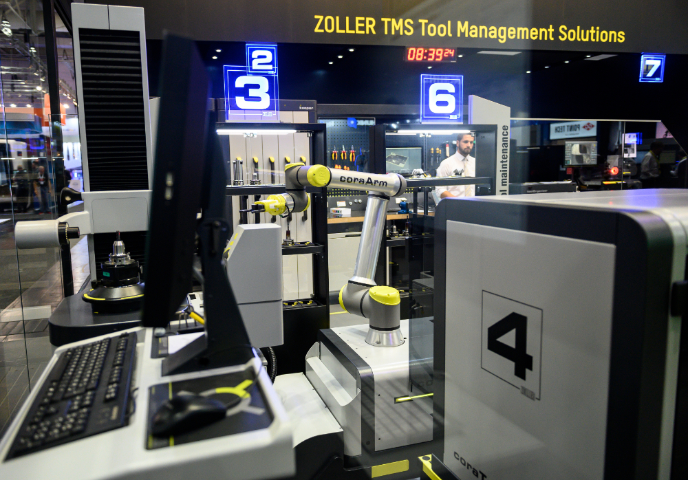 Een goed voorbeeld van de manier waarop automatisering zich zal uitstrekken naar het volledige proces, en de rol die AGV’s hierin zullen spelen, was te zien bij Zoller