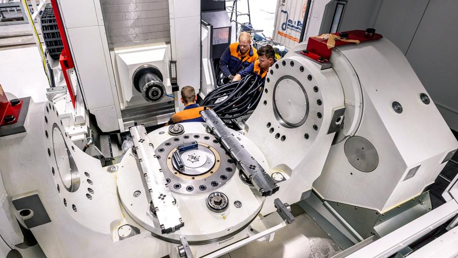 Jan van Dam Group gaat voluit voor ontzorging van de klant