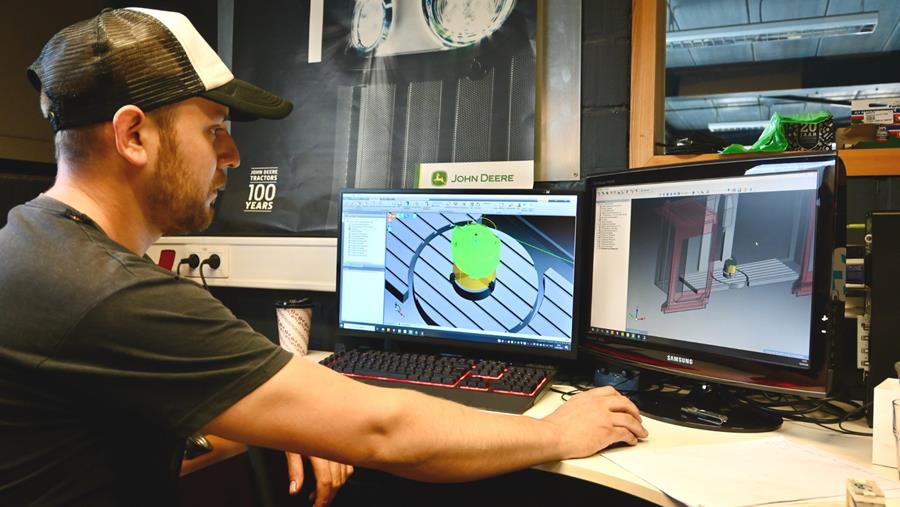 Edgecam-software stuurt 5-assige CNC-freesmachine aan