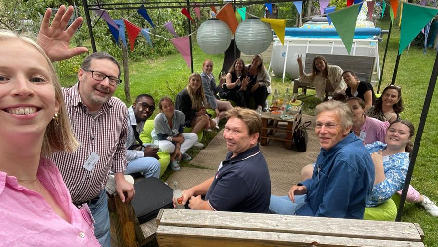 The Frontline Company nodigt Frontliners uit voor Summer Drink