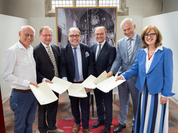 Eind goed, al goed. Aalsterse ziekenhuizen fuseren dan toch