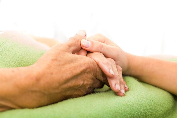 Vlaamse regering keurt actie- en transitieplan palliatieve zorg goed