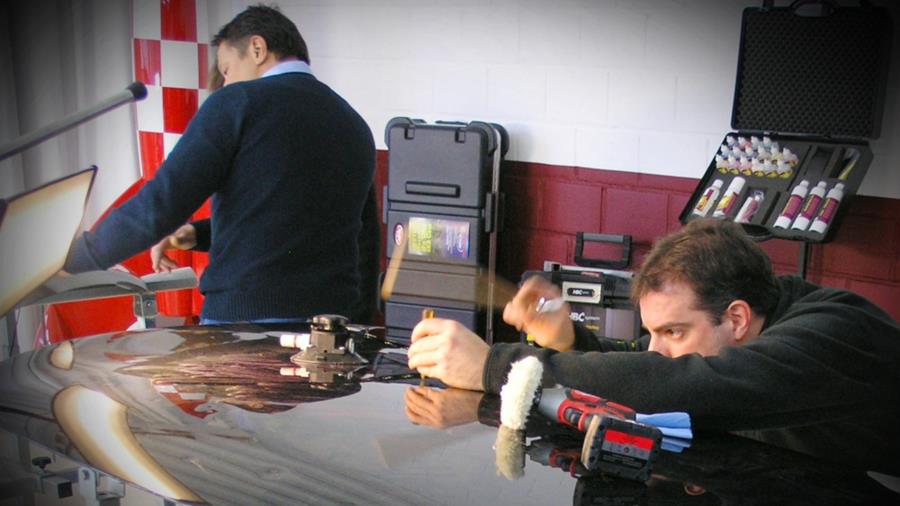 Car & Dent Repair herstelt via Smart Repair
